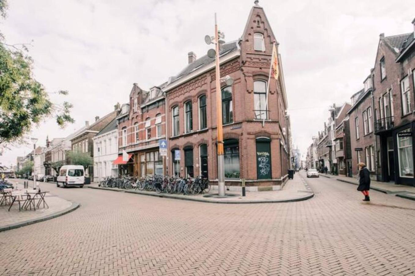 City Center Located City Villa Tilburg Alexander Bagian luar foto